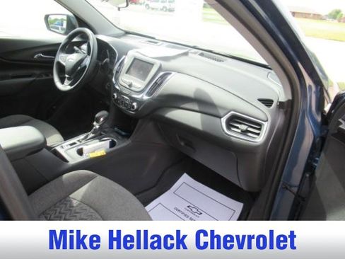Used 2024 Chevrolet Equinox LT w/ LPO, Floor Liner Package FWD image 10