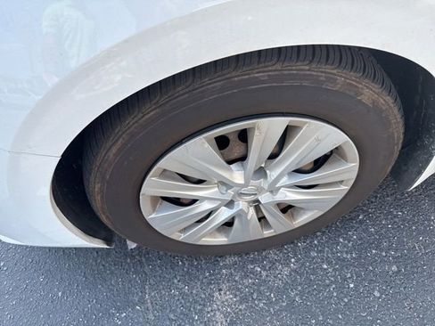 Used 2020 Nissan Sentra S FWD image 6