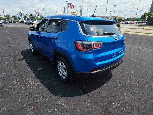 Used 2022 Jeep Compass Sport FWD image 5
