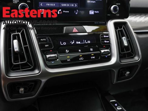 Used 2021 Kia Sorento S w/ Panoramic Sunroof Package AWD/4WD image 19
