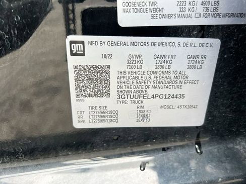 Used 2023 GMC Sierra 1500 AT4X AWD/4WD image 35