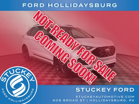 Used 2022 Ford Edge SE w/ Black Appearance Package image 1