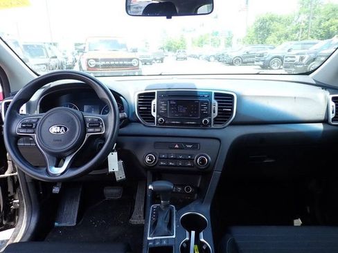 Used 2018 Kia Sportage LX AWD/4WD image 13