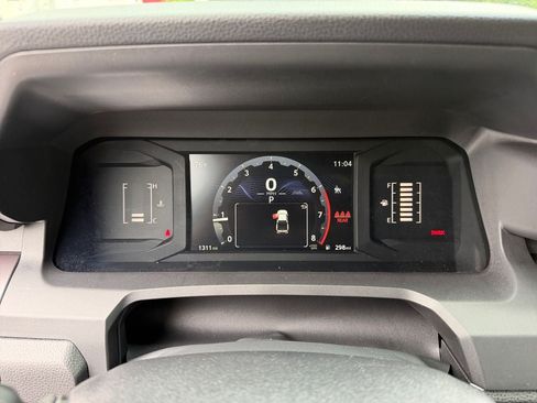 Certified 2026 Toyota Tacoma SR5 AWD/4WD image 17