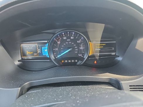 Used 2018 Ford Explorer Limited w/ Ford Safe & Smart Package FWD image 3