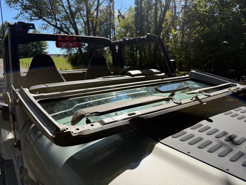 Used 2001 Jeep Wrangler Sport image 22