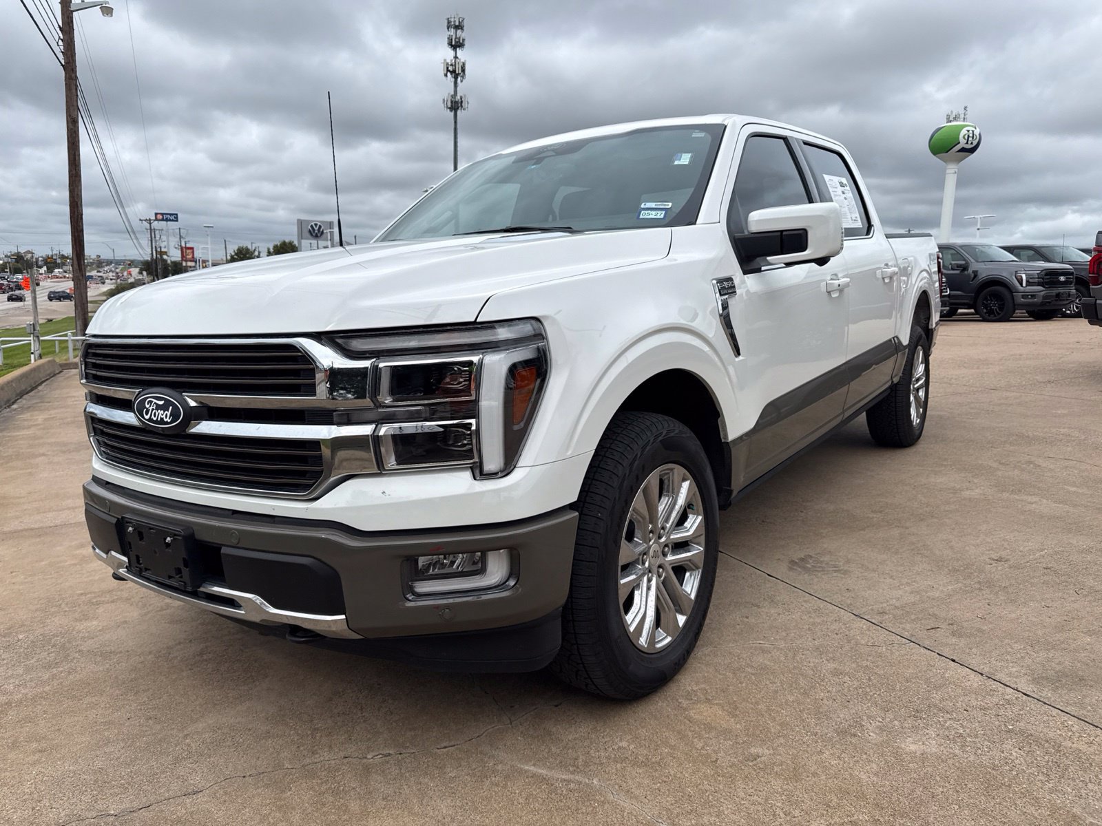 Used 2025 Ford F150 King Ranch w/ FX4 Off-Road Package AWD/4WD image 3