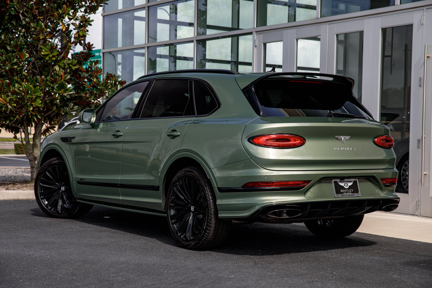 Used 2023 Bentley Bentayga Speed AWD/4WD image 15