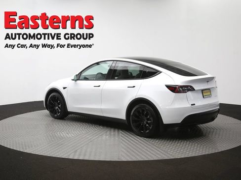 Used 2022 Tesla Model Y Long Range AWD/4WD image 60