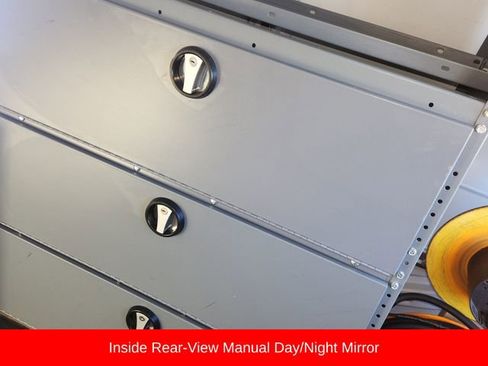 Used 2014 Chevrolet Express 2500 image 9