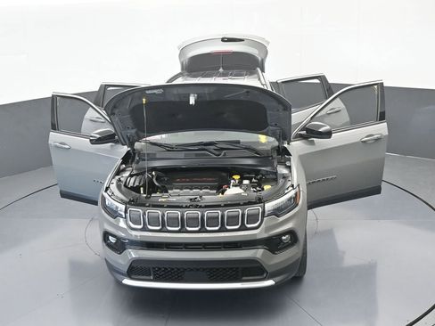 Used 2022 Jeep Compass Limited image 71