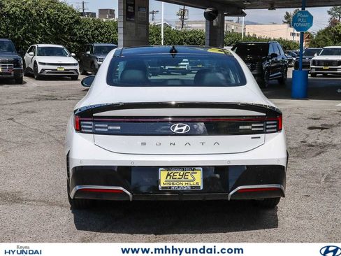 New 2026 Hyundai Sonata Limited FWD image 3