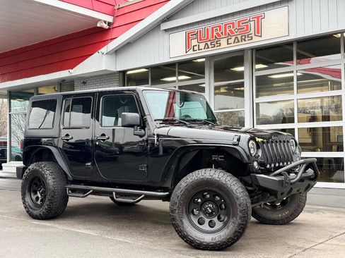Used 2016 Jeep Wrangler Unlimited Sport w/ Connectivity Group image 1