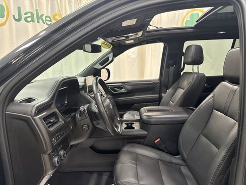 Used 2022 Chevrolet Tahoe RST w/ Sport Performance Package AWD/4WD image 12