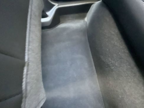 Certified 2025 Chevrolet Trax LT w/ LT Convenience Package image 34