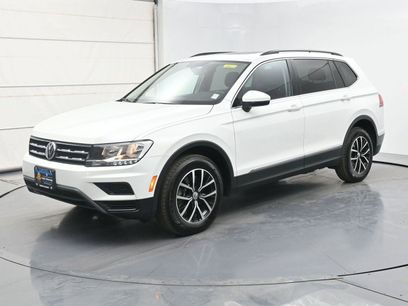 Used 2021 Volkswagen Tiguan SE w/ Panoramic Sunroof Package