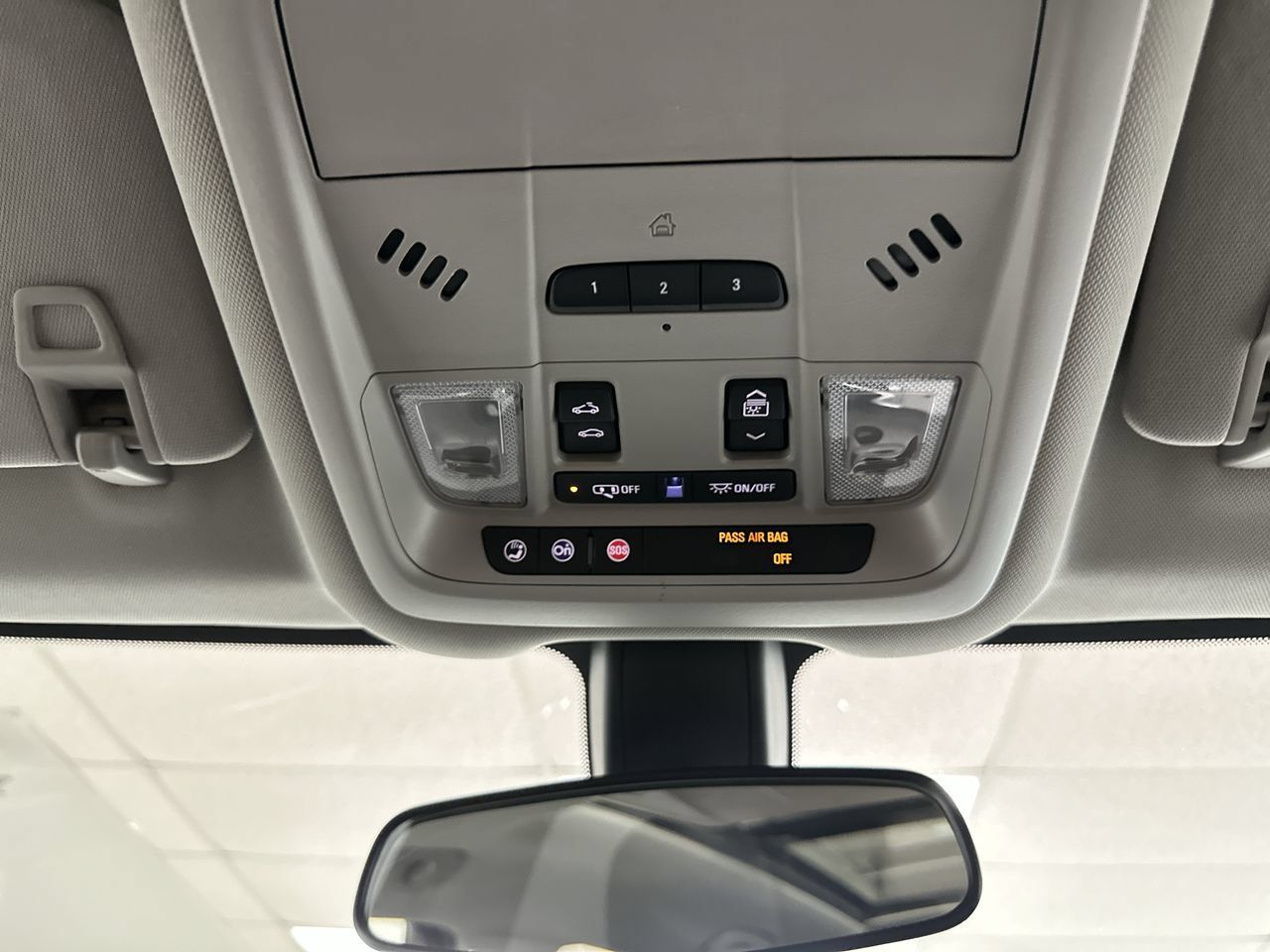 Used 2019 Chevrolet Equinox LT w/ LT True North Edition AWD/4WD image 48