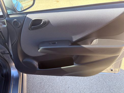 Used 2007 Honda Fit Sport image 33