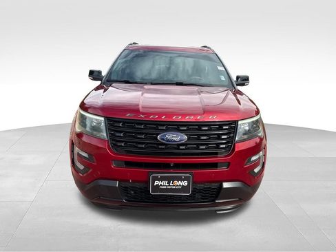 Used 2016 Ford Explorer Sport w/ Equipment Group 401A AWD/4WD image 2