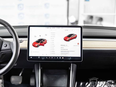 Used 2020 Tesla Model 3 Standard Range Plus RWD image 30