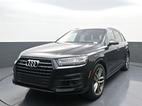 Used 2017 Audi Q7 3.0T Prestige AWD/4WD image 1