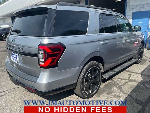 Used 2023 Ford Expedition Limited AWD/4WD image 8
