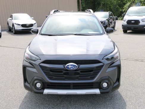 Used 2024 Subaru Outback Limited AWD/4WD image 11