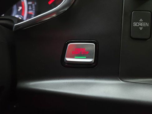 Used 2019 Chevrolet Corvette Stingray Coupe w/ 2LT Preferred Equipment Group RWD image 23
