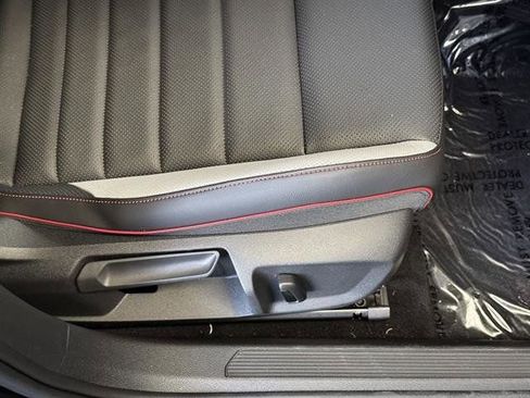 New 2025 Volkswagen GTI SE image 30