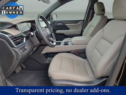 Used 2026 GMC Acadia Elevation w/ Elevation Premium Package FWD image 24