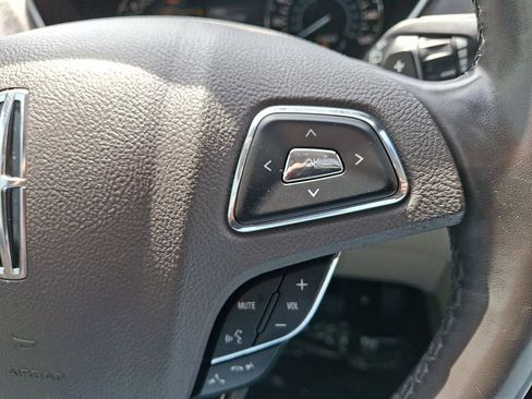 Used 2016 Lincoln MKX Reserve w/ Climate Package image 23