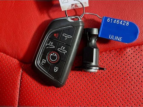 Used 2023 Chevrolet Corvette 2LT w/ Z51 Performance Package image 31