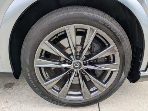 Used 2024 Lexus RX 350 F Sport w/ Convenience Package AWD/4WD image 9