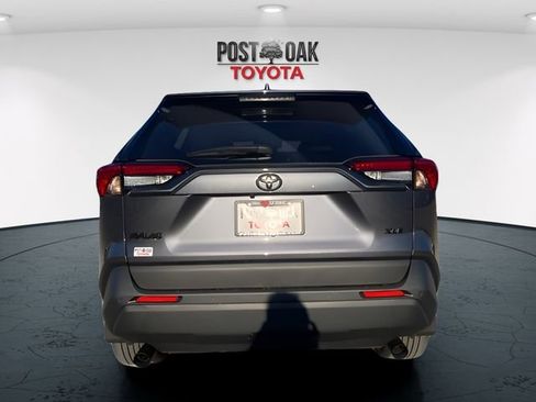 Used 2025 Toyota RAV4 XLE Premium w/ Weather Package image 6