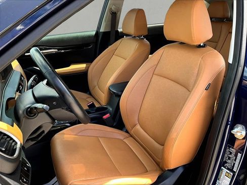 Used 2025 Kia Seltos EX w/ EX Sunroof Package image 24