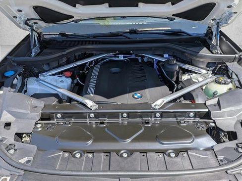 New 2026 BMW X5 xDrive40i image 17