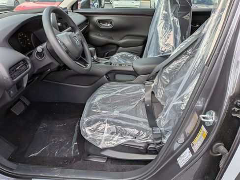 New 2026 Honda HR-V LX image 14