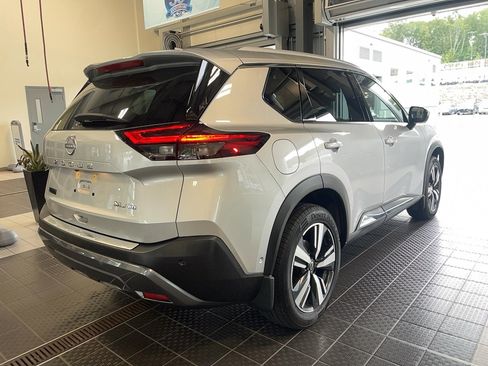 Used 2022 Nissan Rogue SL w/ SL Premium Package AWD/4WD image 17