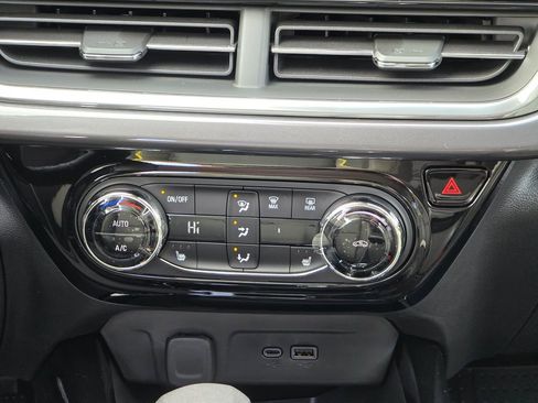 New 2026 Chevrolet Trax ACTIV image 30