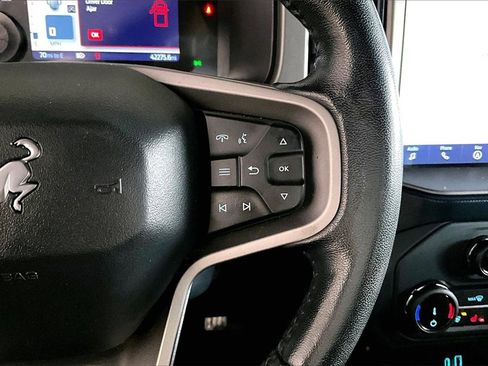 Used 2022 Ford Bronco Outer Banks w/ Sasquatch Package image 18