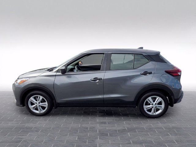 Used 2025 Nissan Kicks Play S FWD image 4