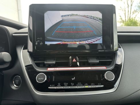 New 2026 Toyota Corolla LE w/ LE Premium Package FWD image 17