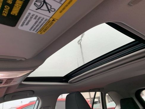 Used 2024 Toyota RAV4 XLE w/ Convenience Package image 19