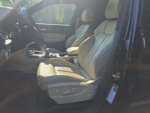 Certified 2023 Audi Q5 2.0T Premium Plus w/ Premium Plus Package AWD/4WD image 7