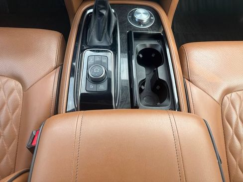 Used 2023 INFINITI QX80 Sensory w/ Cargo Package AWD/4WD image 11