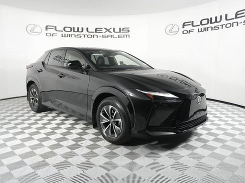 Certified 2023 Lexus RZ 450e Premium w/ Accessory Package (Z1) image 3