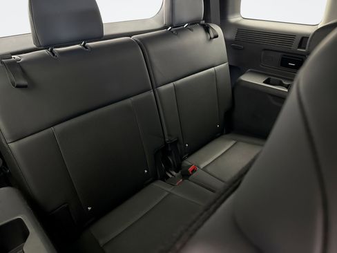 Used 2025 Hyundai Santa Fe SEL image 21