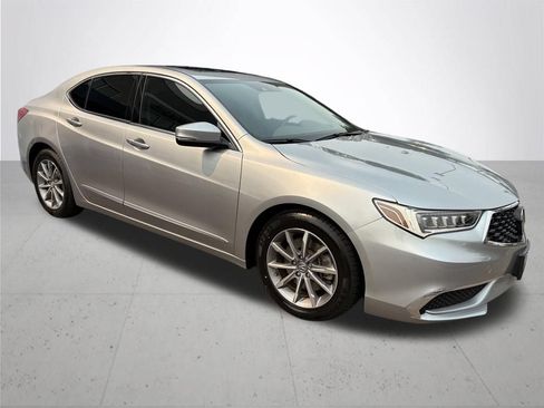 Used 2018 Acura TLX FWD image 4