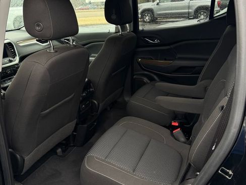 Used 2020 GMC Acadia SLE w/ Driver Convenience Package image 30