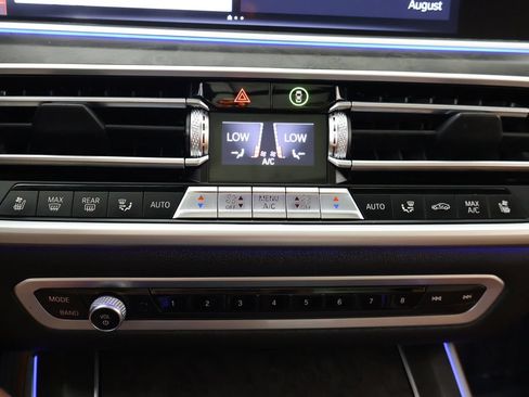 Used 2022 BMW X5 xDrive40i AWD/4WD image 59